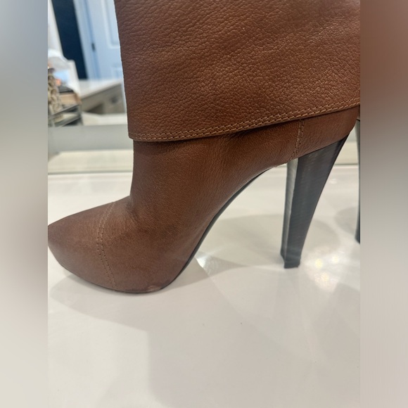 Louis Vuitton Booties - Picture 7 of 13